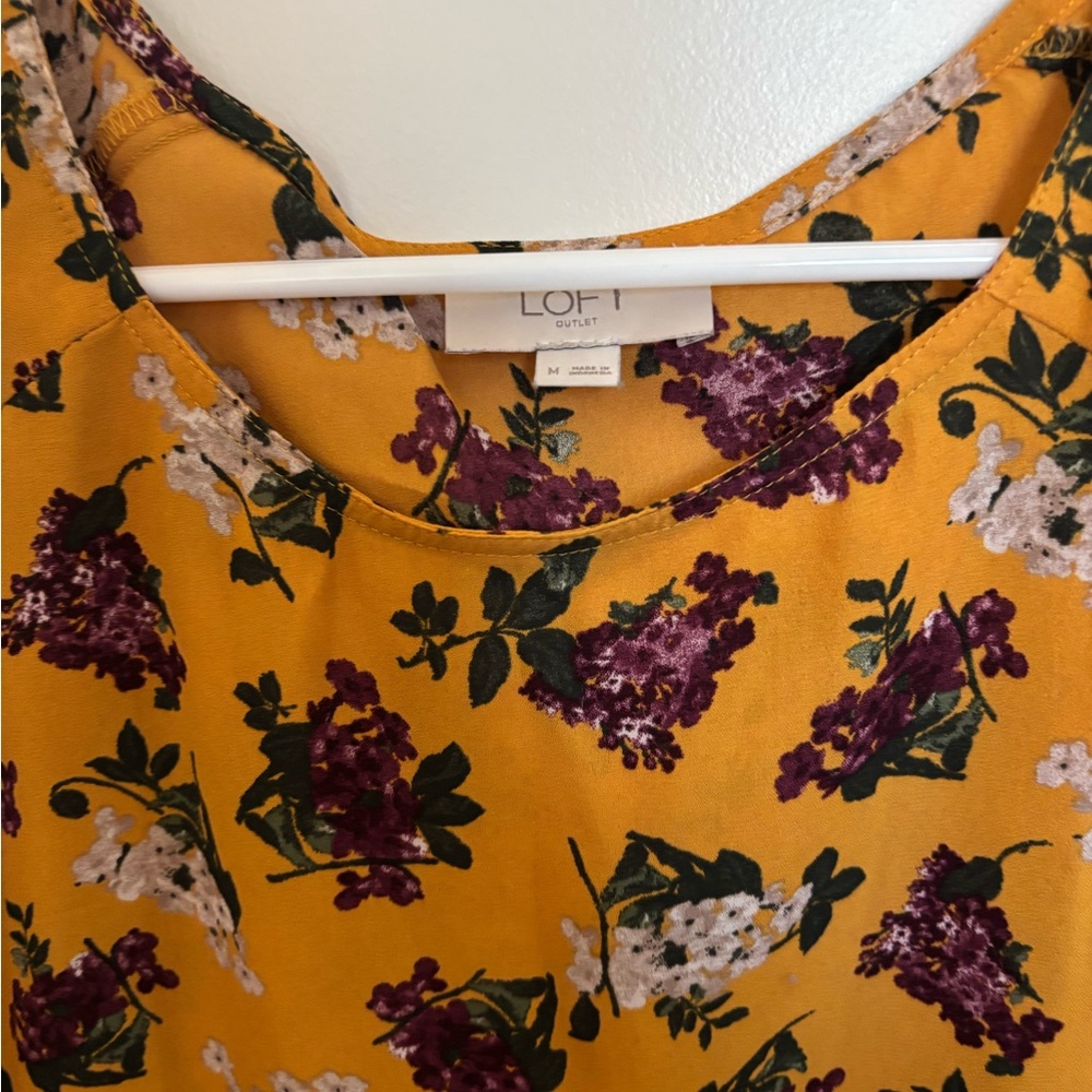 LOFT Women's Floral Yellow Top - Picture 2 of 2